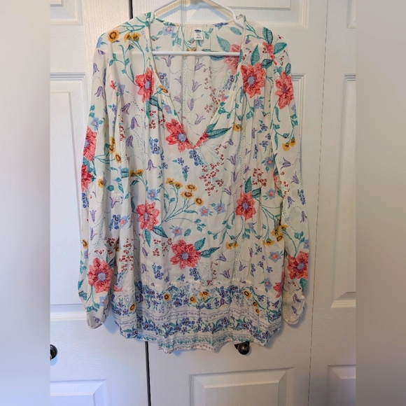 Euc Old navy floral long sleeve blouse size xxl - Picture 3 of 7